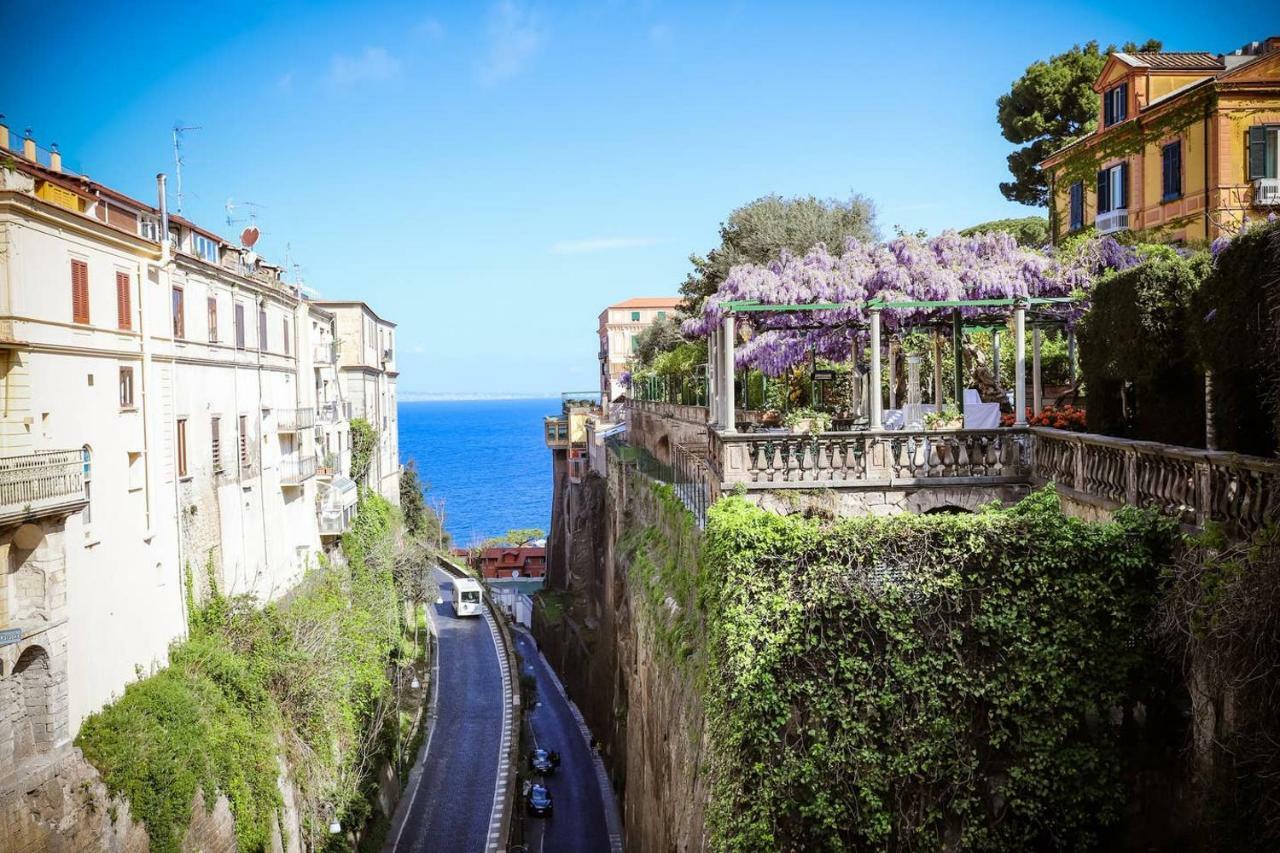 Maison Flavia Sorrento Bagian luar foto